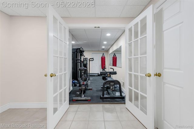 1171 Cambria Drive, Troy, MI 48085