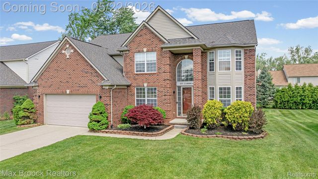1171 Cambria Drive, Troy, MI 48085