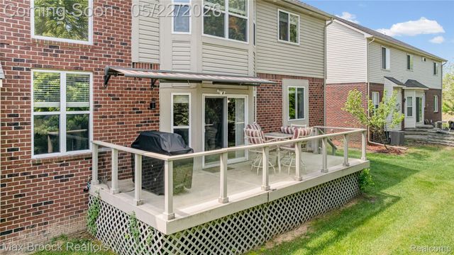 1171 Cambria Drive, Troy, MI 48085