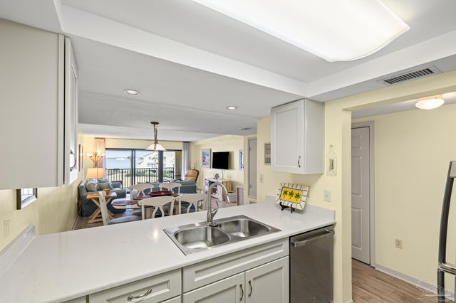 900 Ft Pickens Rd 824, Pensacola Beach, FL 32561