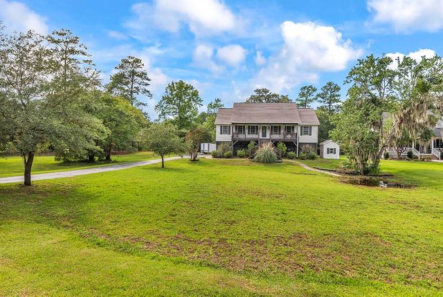 1870 Gray Oaks Dr., Conway, SC 29526