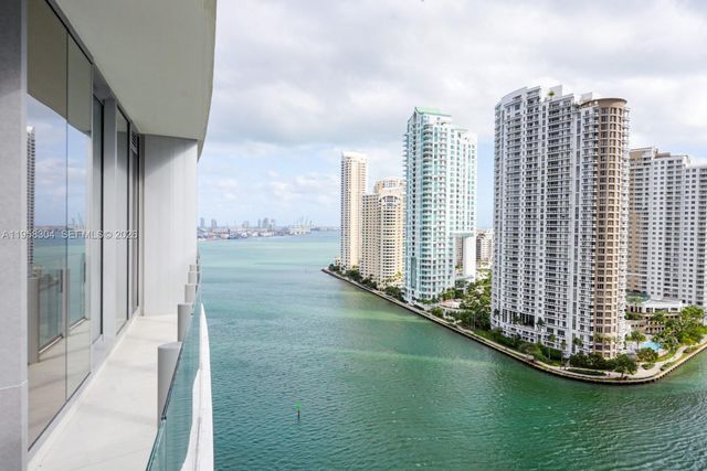 300 Biscayne Boulevard Way 1806W, Miami, FL 33131