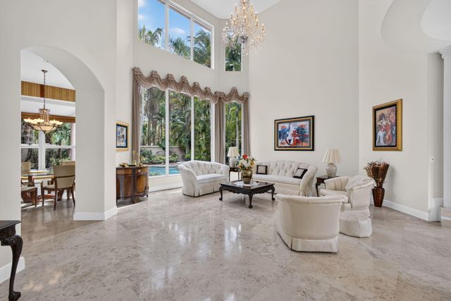 5133 Isabella Drive, Palm Beach Gardens, FL 33418