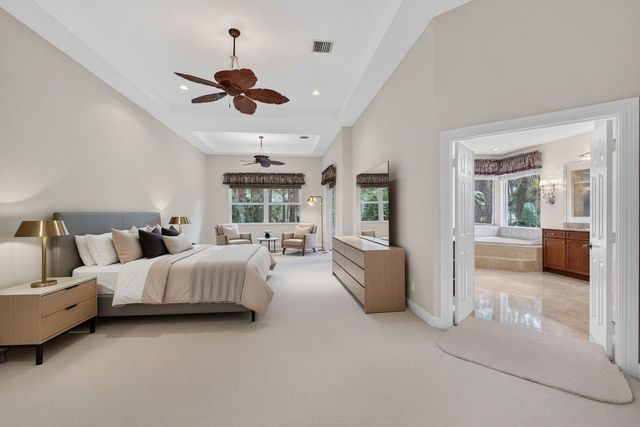 5133 Isabella Drive, Palm Beach Gardens, FL 33418