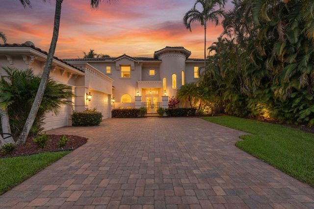 5133 Isabella Drive, Palm Beach Gardens, FL 33418