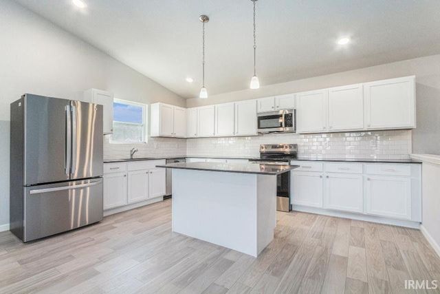 51683 Denison Drive, South Bend, IN 46628