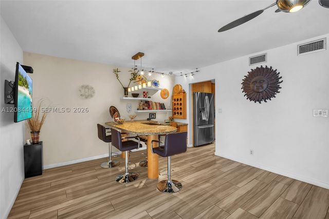 3908 Parkside Ln 229, Hollywood, FL 33021