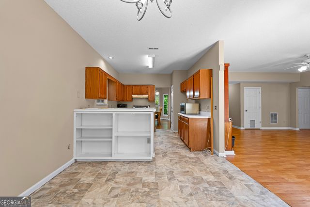 18 Coggins Place, Newnan, GA 30265