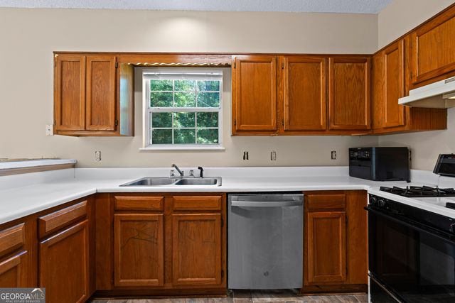 18 Coggins Place, Newnan, GA 30265