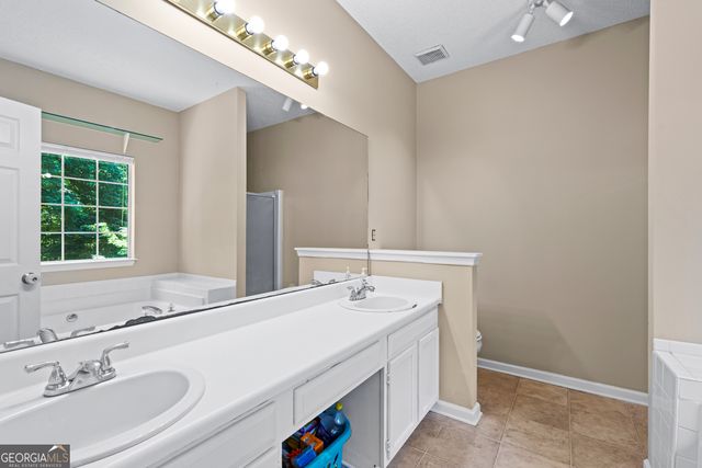 18 Coggins Place, Newnan, GA 30265