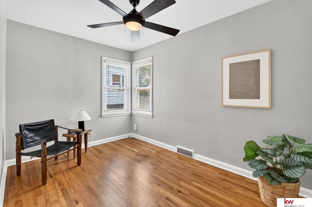 6015 Pine Street, Omaha, NE 68106