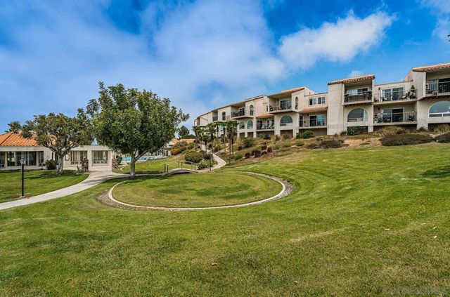 901 Caminito Madrigal E, Carlsbad, CA 92011