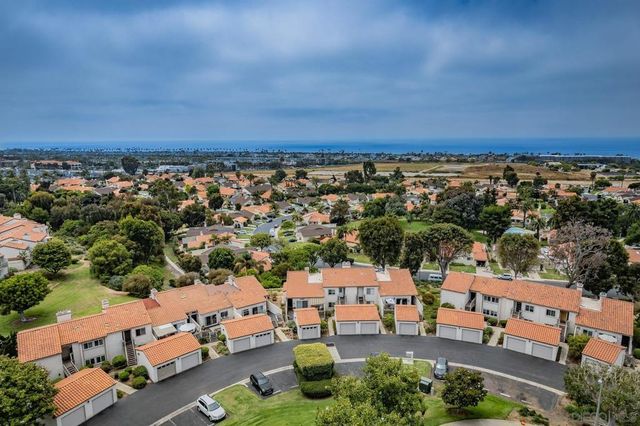 901 Caminito Madrigal E, Carlsbad, CA 92011