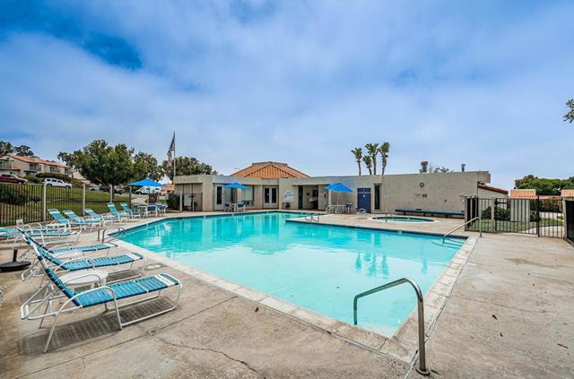 901 Caminito Madrigal E, Carlsbad, CA 92011