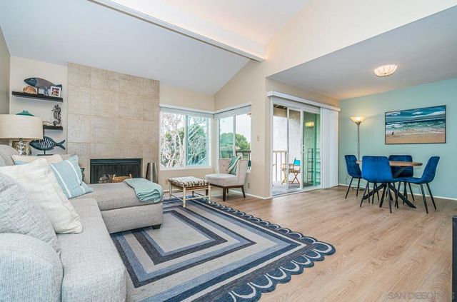 901 Caminito Madrigal E, Carlsbad, CA 92011