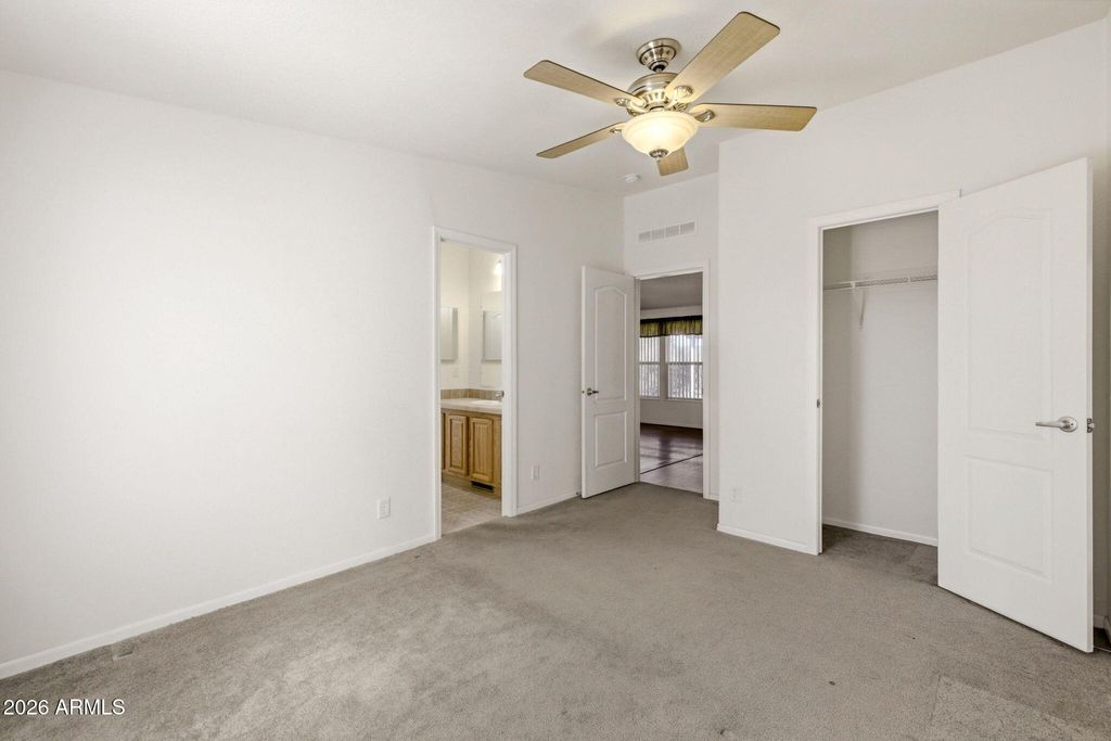 Image 20 of property listing at 5 COUNTY ROAD N8613 Road, Concho, AZ 85924