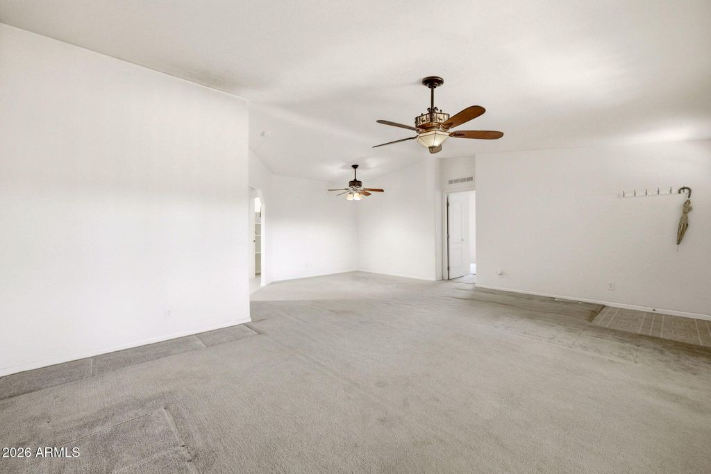 Image 5 of property listing at 5 COUNTY ROAD N8613 Road, Concho, AZ 85924