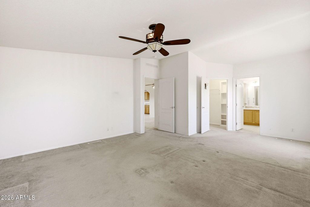 Image 7 of property listing at 5 COUNTY ROAD N8613 Road, Concho, AZ 85924