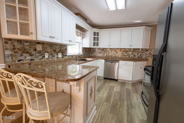 1124 Indian Hills Drive, Bristol, TN 37620