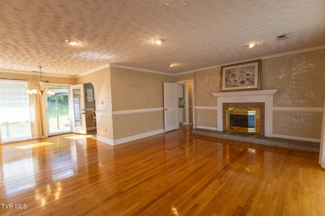 1124 Indian Hills Drive, Bristol, TN 37620
