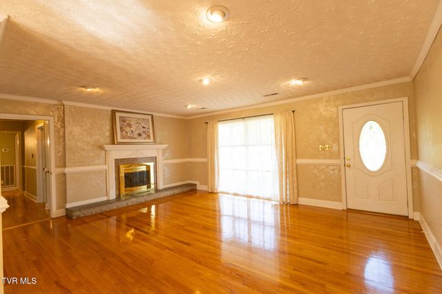 1124 Indian Hills Drive, Bristol, TN 37620