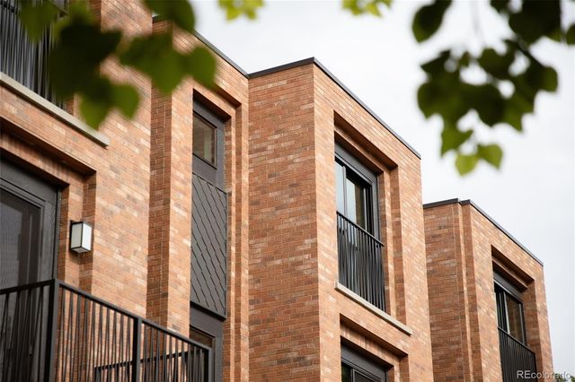1749 N William s. Street 1, Denver, CO 80218