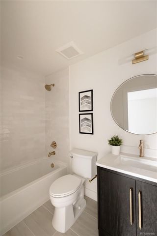 1749 N William s. Street 1, Denver, CO 80218