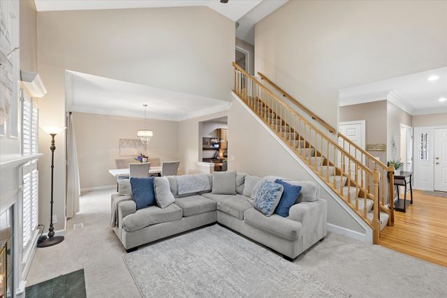 5 W Grove Street, Lombard, IL 60148