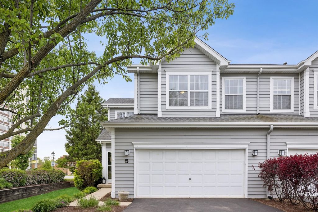 5 W Grove Street, Lombard, IL 60148