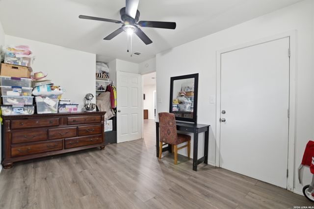 4114 Tropical Dr, San Antonio, TX 78218
