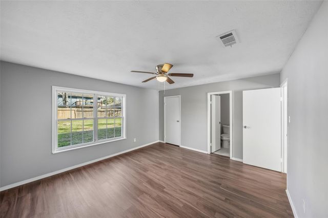 5827 Flax Bourton Street, Humble, TX 77346