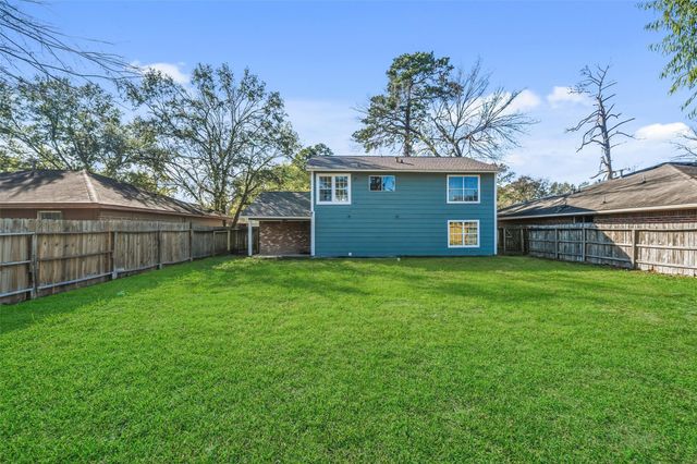 5827 Flax Bourton Street, Humble, TX 77346