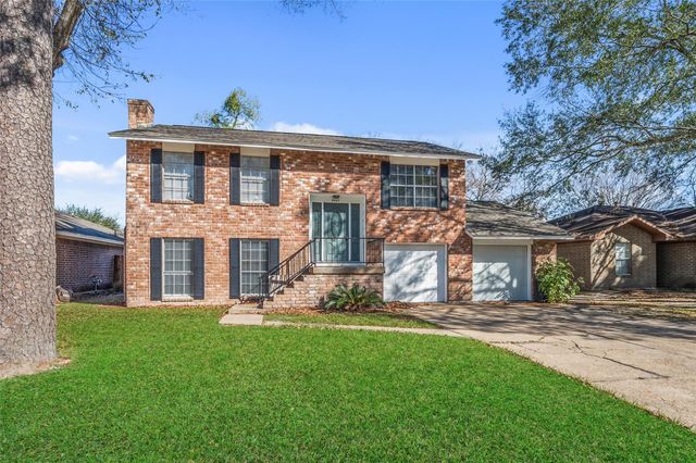 5827 Flax Bourton Street, Humble, TX 77346