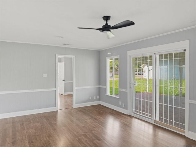 12725 Arnold Rd, Walker, LA 70785