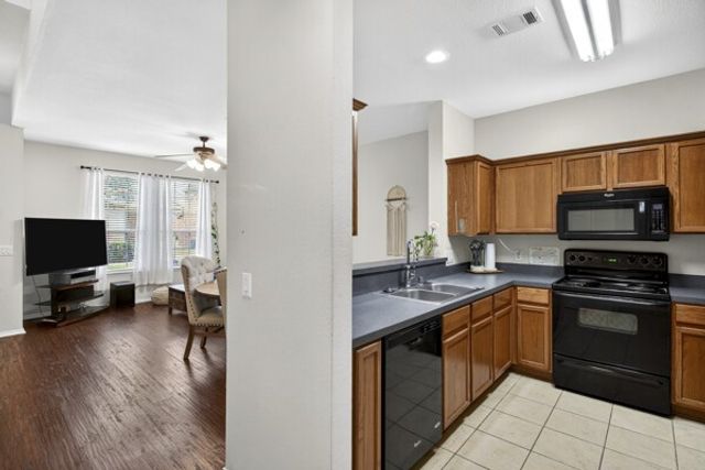 2727 Denali Park Drive, Grand Prairie, TX 75050