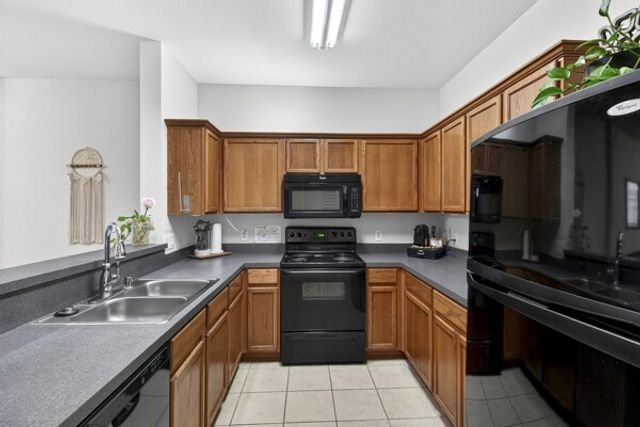 2727 Denali Park Drive, Grand Prairie, TX 75050