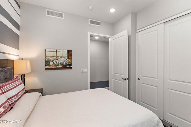 15550 S 5TH Avenue 163, Phoenix, AZ 85045