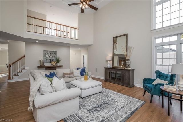8602 Yvonne Court, Oak Ridge, NC 27310
