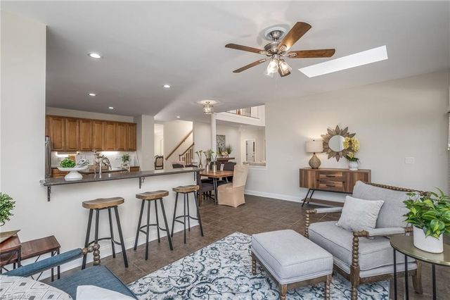 8602 Yvonne Court, Oak Ridge, NC 27310