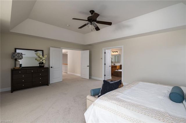 8602 Yvonne Court, Oak Ridge, NC 27310