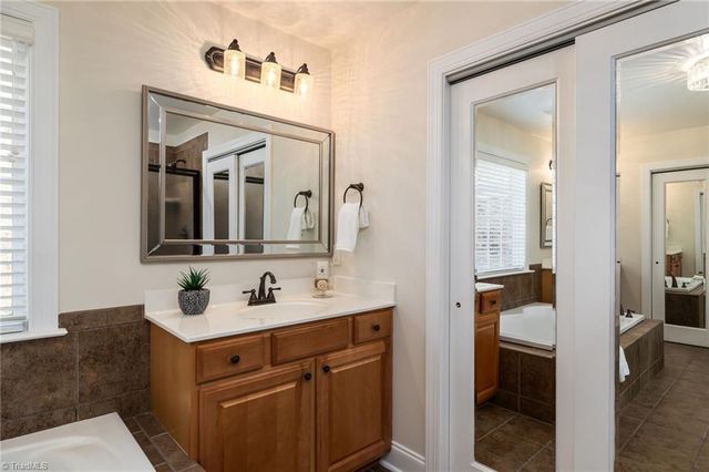8602 Yvonne Court, Oak Ridge, NC 27310