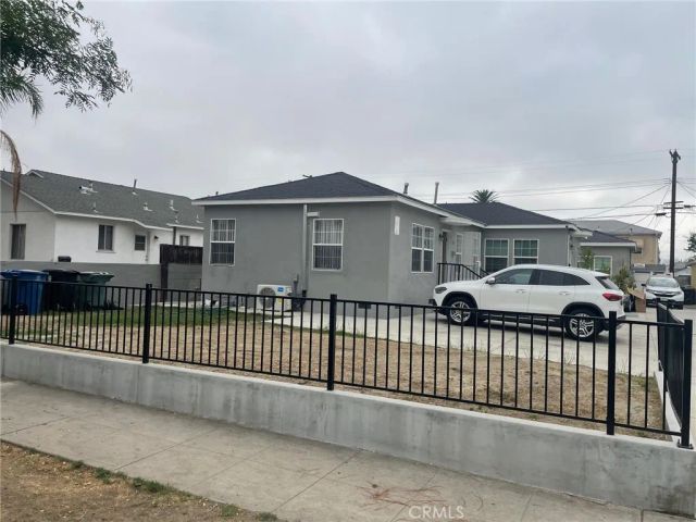 2304 N Niagara, Burbank, CA 91504