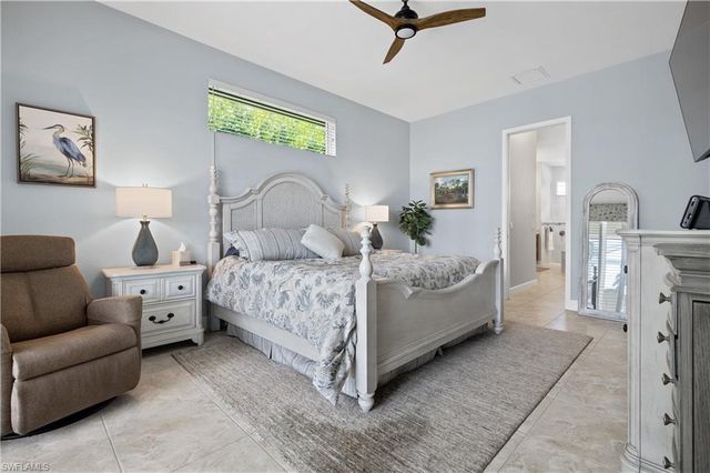 1914 SE 21st ST, Cape Coral, FL 33990