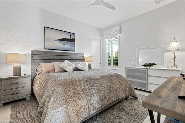 1914 SE 21st ST, Cape Coral, FL 33990