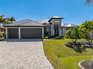1914 SE 21st ST, Cape Coral, FL 33990