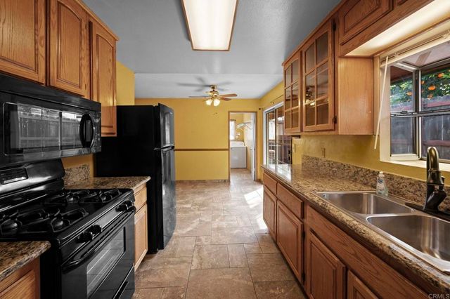 13314 LAKESHORE Drive, Lakeside, CA 92040