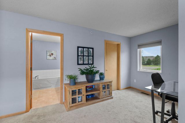 17620 69th Place N, Maple Grove, MN 55311