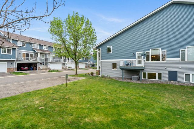 17620 69th Place N, Maple Grove, MN 55311
