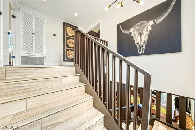 2930 Bel Air Drive, Las Vegas, NV 89109