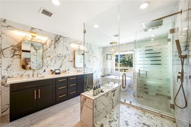 2930 Bel Air Drive, Las Vegas, NV 89109